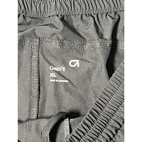 Gap Fit Movement Short Men’s XL True Black - Picture 4 of 8